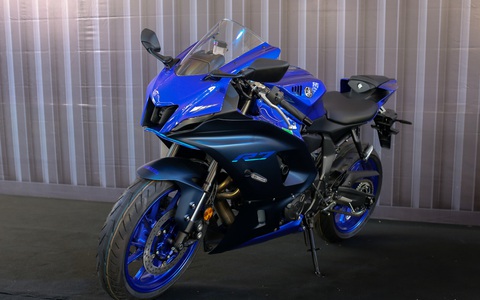 Yamaha YZF-R7 - Sportbike tầm trung giá 269 triệu đồng, thay thế 'huyền thoại' R6