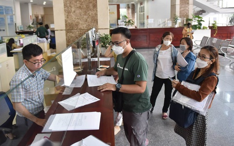Sao phải chờ đến 2025?