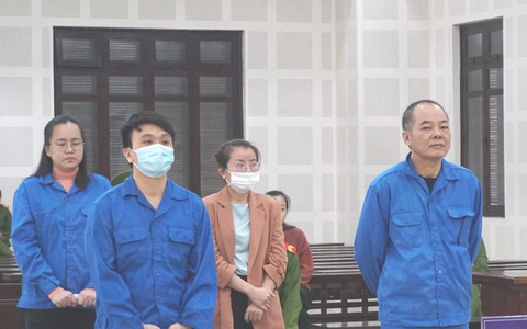Đưa cả người nghiện, người chết làm đại diện pháp luật công ty