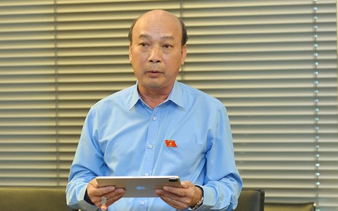 Chủ tịch Tập đoàn Công nghiệp than - khoáng sản Việt Nam từ chức