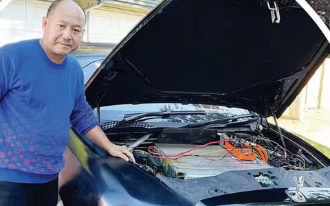Bán nhà, bị vợ bỏ, chủ xe Rolls-Royce Wraith cũng hoàn thành giấc mơ độ xe điện