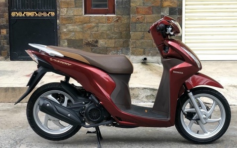 Xe khan hàng, Honda Vision đã qua sử dụng giá cao hơn cả niêm yết mới