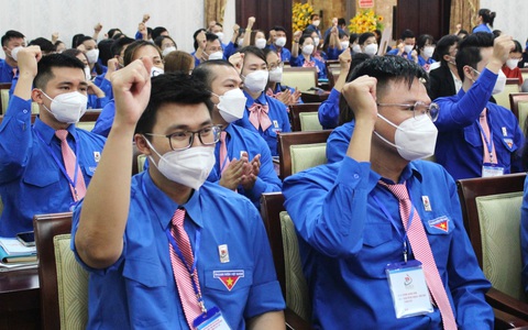 Tạo nguồn cán bộ, nghĩ chuyện dài lâu