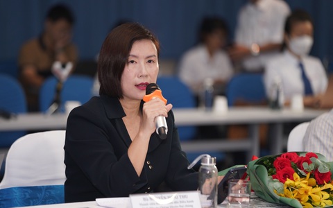 'Nên cấm lãnh đạo doanh nghiệp bình luận về giá cổ phiếu...'