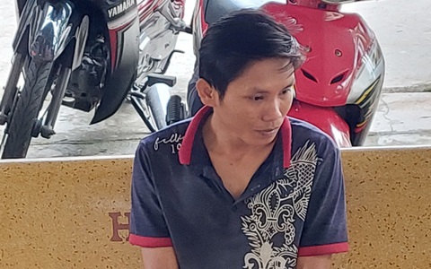Bắt thanh niên tạt xăng đốt chết người