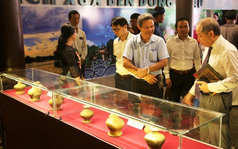 Nghe cổ vật kể chuyện những dòng sông xứ Huế