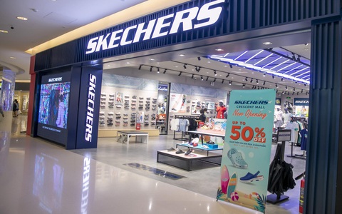 Skechers khai trương cửa hàng mới tại Crescent Mall, siêu sale hấp dẫn đến 50%