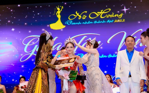 Nữ Hoàng Doanh Nhân Thành Đạt 2022 - Thân Nhật Trân thành công nhờ nỗ lực