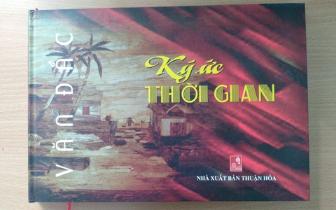 Họa sĩ tranh bẹ chuối Văn Đắc ra tập tranh Ký ức thời gian
