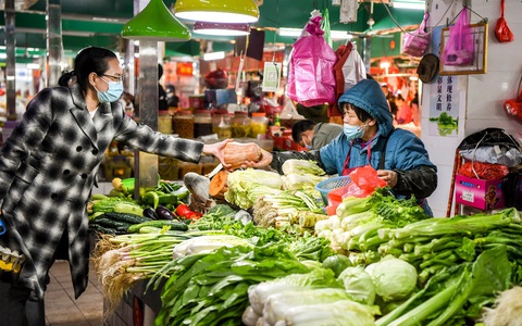 Trung Quốc thúc đẩy chi tiêu bán lẻ bằng phiếu ưu đãi mua sắm