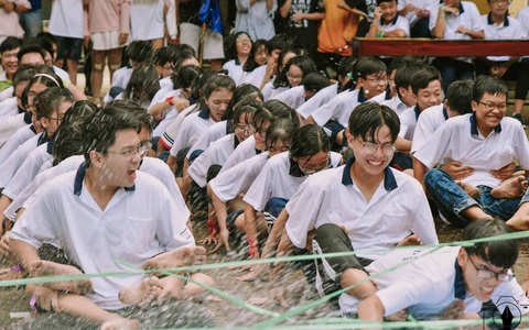 Lãnh đạo Trường trung học Thực hành nói gì về điểm chuẩn ra khỏi nhóm trường tốp đầu?