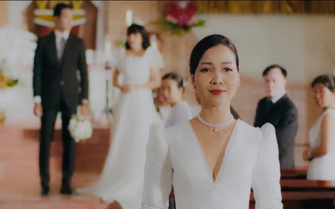 Khánh Loan làm MV về sự cao thượng của 'người thứ ba'
