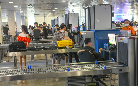 'Thượng đế' cũng phải chấp hành