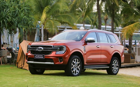 Tổng giám đốc Ford Việt Nam nói gì về tình trạng 'bia kèm lạc' của Everest?