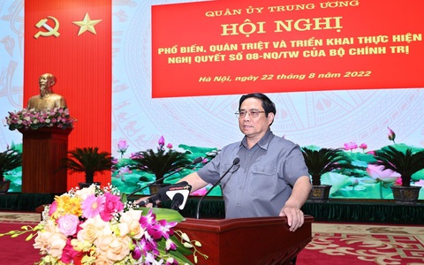 Thủ tướng Chính phủ: Phát triển công nghiệp quốc phòng trở thành mũi nhọn công nghiệp quốc gia