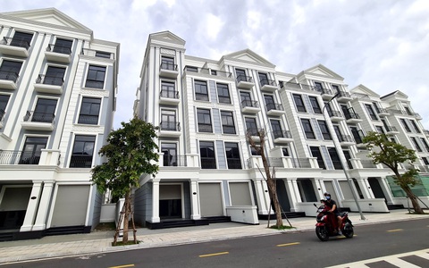 Vì sao bất động sản vùng ven TP.HCM bị đẩy giá cao so với giá trị thực?
