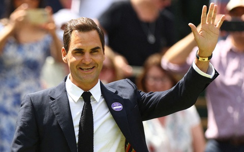Không thi đấu, Federer vẫn kiếm tiền nhiều nhất