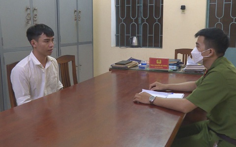 Bắt người lái xe hơi đuổi theo tông thẳng xe máy làm 2 người chết