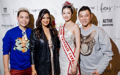 Hoa hậu Harnaaz Sandhu phấn khích xem mẫu Việt bịt mắt mặc đồ tái chế đi catwalk