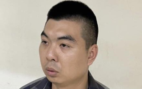 Bắt nghi phạm kề dao vào cổ nhiều phụ nữ, cướp tài sản ở Hà Nội