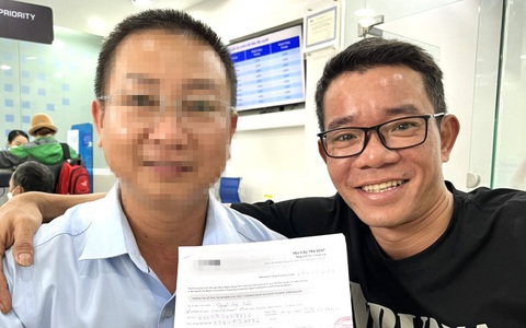 Bất ngờ nhận 2 tỉ đồng, chủ tài khoản hốt hoảng báo công an tìm người để trả