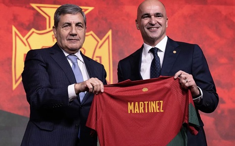 Martinez có đủ sức làm thầy Ronaldo?