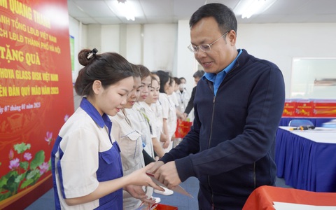 Công đoàn tăng hỗ trợ, đình công Tết Nguyên đán 2023 giảm một nửa