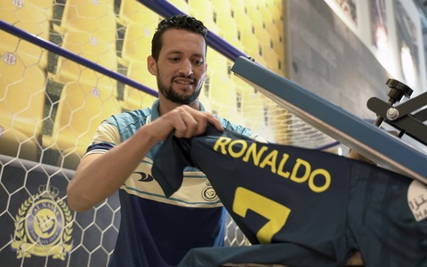 Ronaldo sẽ là 'Beckham của Ả Rập'