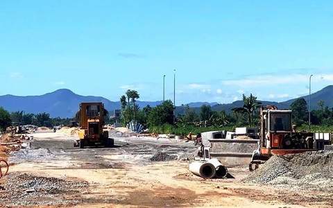 Tỉnh đưa tiền xây dựng nông thôn mới, gần hết năm huyện giải ngân được 0%
