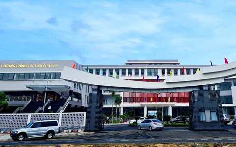 Khánh thành Trường Chính trị tỉnh Phú Yên