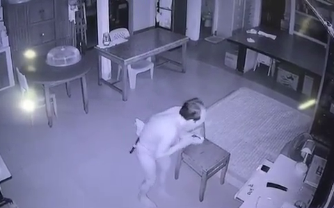 'Ma nhớt' 71 tuổi chuyên đột nhập nhà dân trộm tài sản