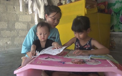 Nghị lực của cô tân sinh viên mồ côi xứ Huế