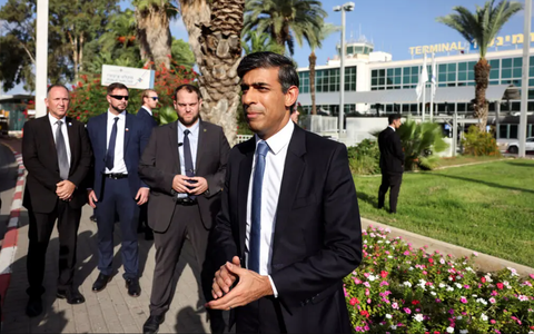 Thủ tướng Anh Rishi Sunak thăm Israel, lên án Hamas