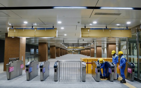 Hình ảnh bên trong ga ngầm Nhà hát TP tuyến metro số 1