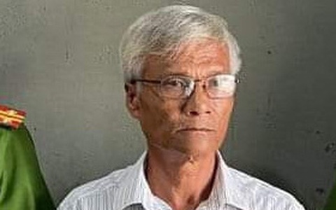 Bắt giam thầy giáo nghi 'xâm hại' 2 học sinh tiểu học