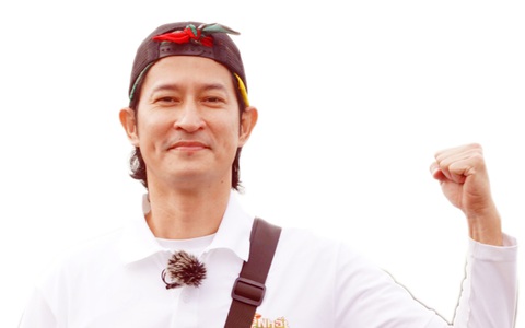 Huy Khánh mưu sinh và sống thật