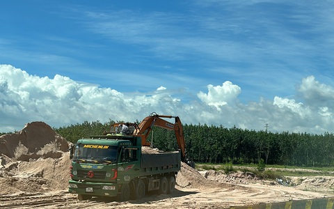Bình Thuận: Kiểm tra những mỏ cát mà báo Tuổi Trẻ phản ánh