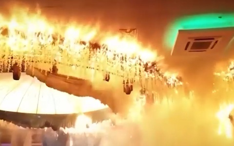 Vụ cháy đám cưới làm 107 người chết: cô dâu và chú rể nói 'như chết ở trong lòng'