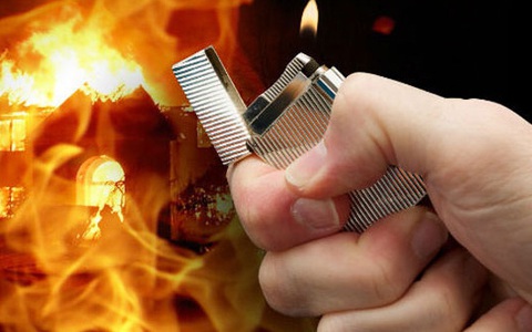 Cha tự tử sau khi dùng xăng đốt phòng ngủ làm 4 người thân thương vong