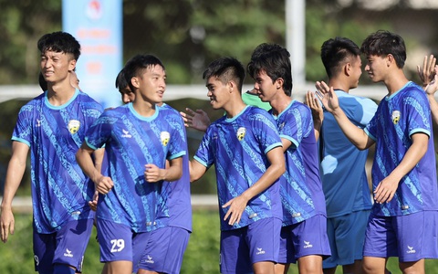 Bóng đá An Giang thăng hạng nhì