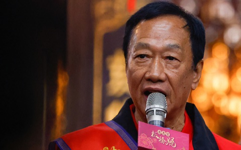 Đài Loan cáo buộc lãnh đạo Foxconn hối lộ giấy vệ sinh