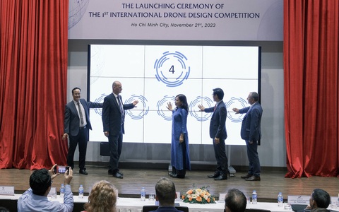 Đại học tổ chức thi thiết kế thiết bị bay không người lái