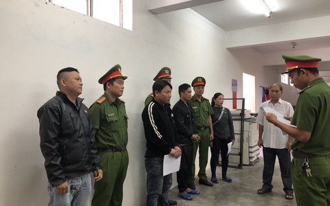 Bắt giữ con nợ để đòi tiền, cả nhà bị khởi tố
