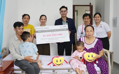 Blackstones trở thành cầu nối giúp trao gửi yêu thương đến trẻ em