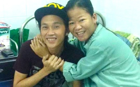 Con nuôi của nghệ sĩ Hoài Linh, ca sĩ Thái Trân qua đời ở tuổi 44 vì bệnh suy thận và suy tim