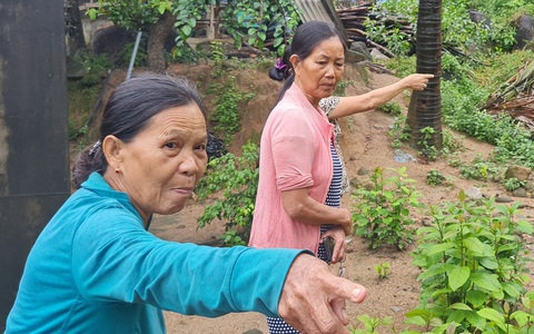 200 hộ dân nơm nớp lo sạt lở núi