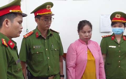 Bắt người phụ nữ cho vay lãi nặng thu lợi bất chính hơn 4 tỉ đồng