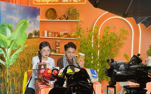 Shopee đẩy mạnh hỗ trợ livestream, nhiều thương hiệu hưởng lợi