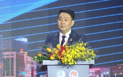 Anh Lê Trí Thông làm chủ tịch Hội Doanh nhân trẻ TP.HCM