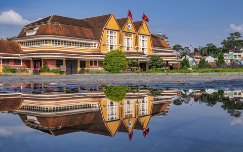 Thưởng thức âm nhạc trên chuyến tàu cổ từ ga Đà Lạt